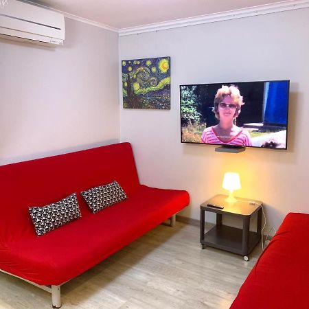 Camp Nou, Europa Fira - Modern Two-Bedroom Apartment With Heating L'Hospitalet de Llobregat Buitenkant foto