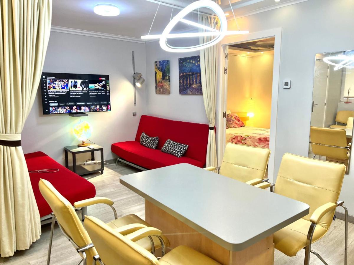 Camp Nou, Europa Fira - Modern Two-Bedroom Apartment With Heating L'Hospitalet de Llobregat Buitenkant foto