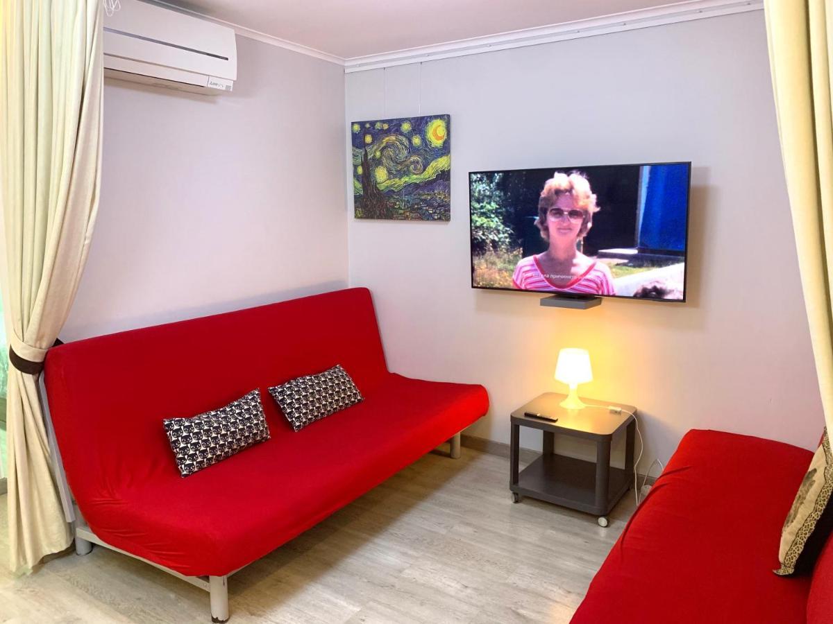 Camp Nou, Europa Fira - Modern Two-Bedroom Apartment With Heating L'Hospitalet de Llobregat Buitenkant foto