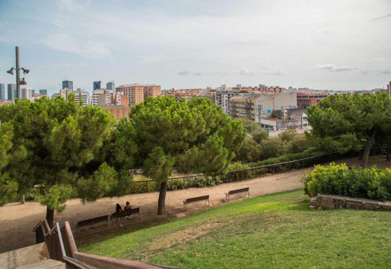 Camp Nou, Europa Fira - Modern Two-Bedroom Apartment With Heating L'Hospitalet de Llobregat Buitenkant foto