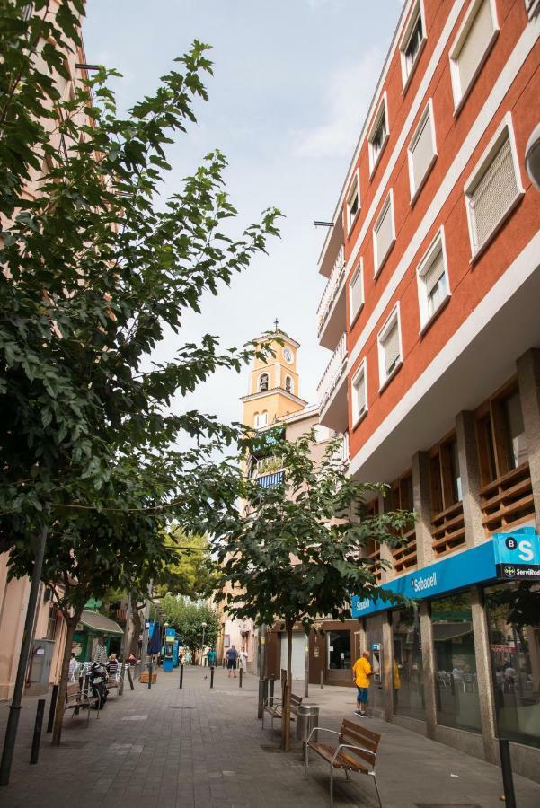 Camp Nou, Europa Fira - Modern Two-Bedroom Apartment With Heating L'Hospitalet de Llobregat Buitenkant foto