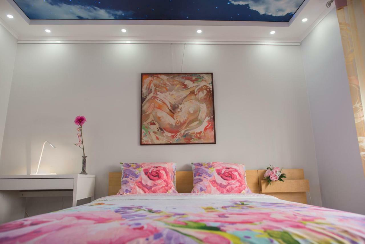 Camp Nou, Europa Fira - Modern Two-Bedroom Apartment With Heating L'Hospitalet de Llobregat Buitenkant foto